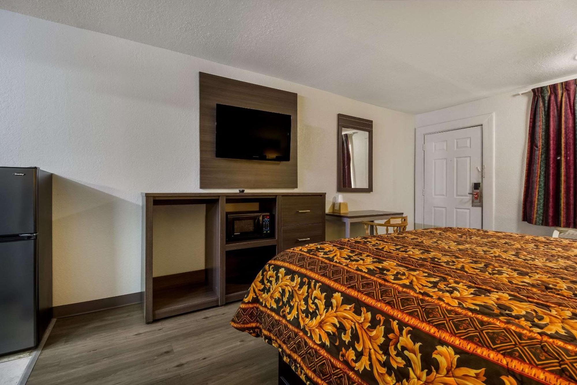 Rodeway Inn Conference Center Beaumont Luaran gambar