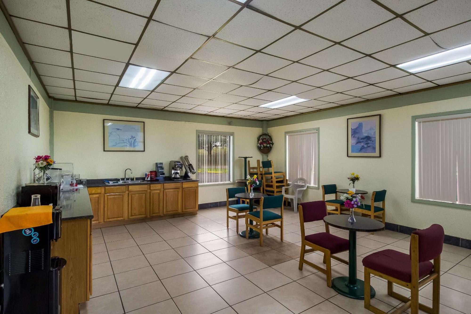 Rodeway Inn Conference Center Beaumont Luaran gambar