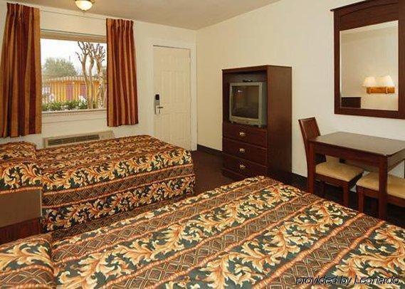 Rodeway Inn Conference Center Beaumont Bilik gambar