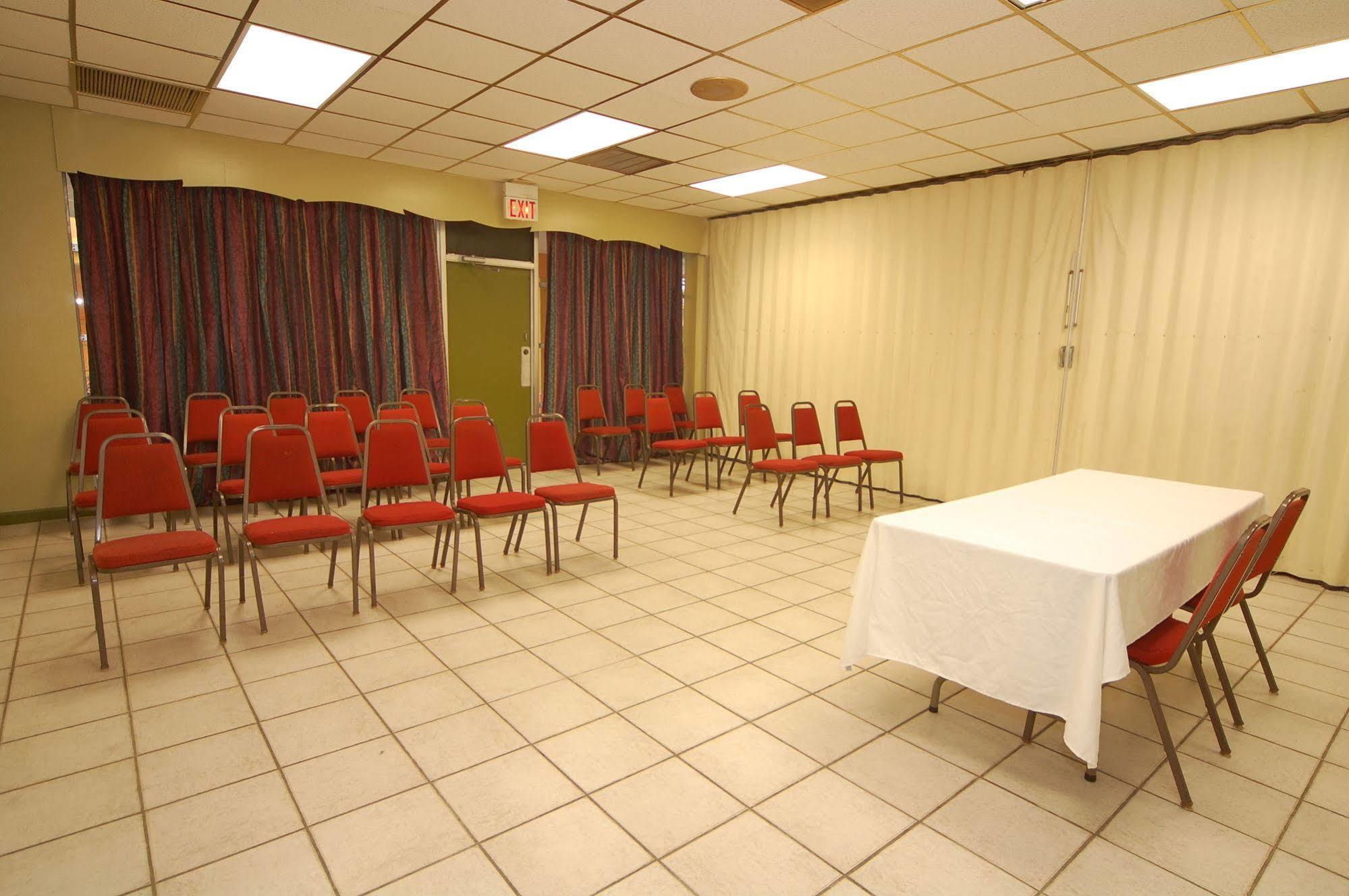 Rodeway Inn Conference Center Beaumont Luaran gambar