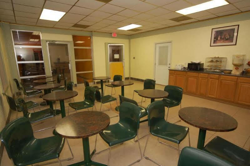 Rodeway Inn Conference Center Beaumont Luaran gambar
